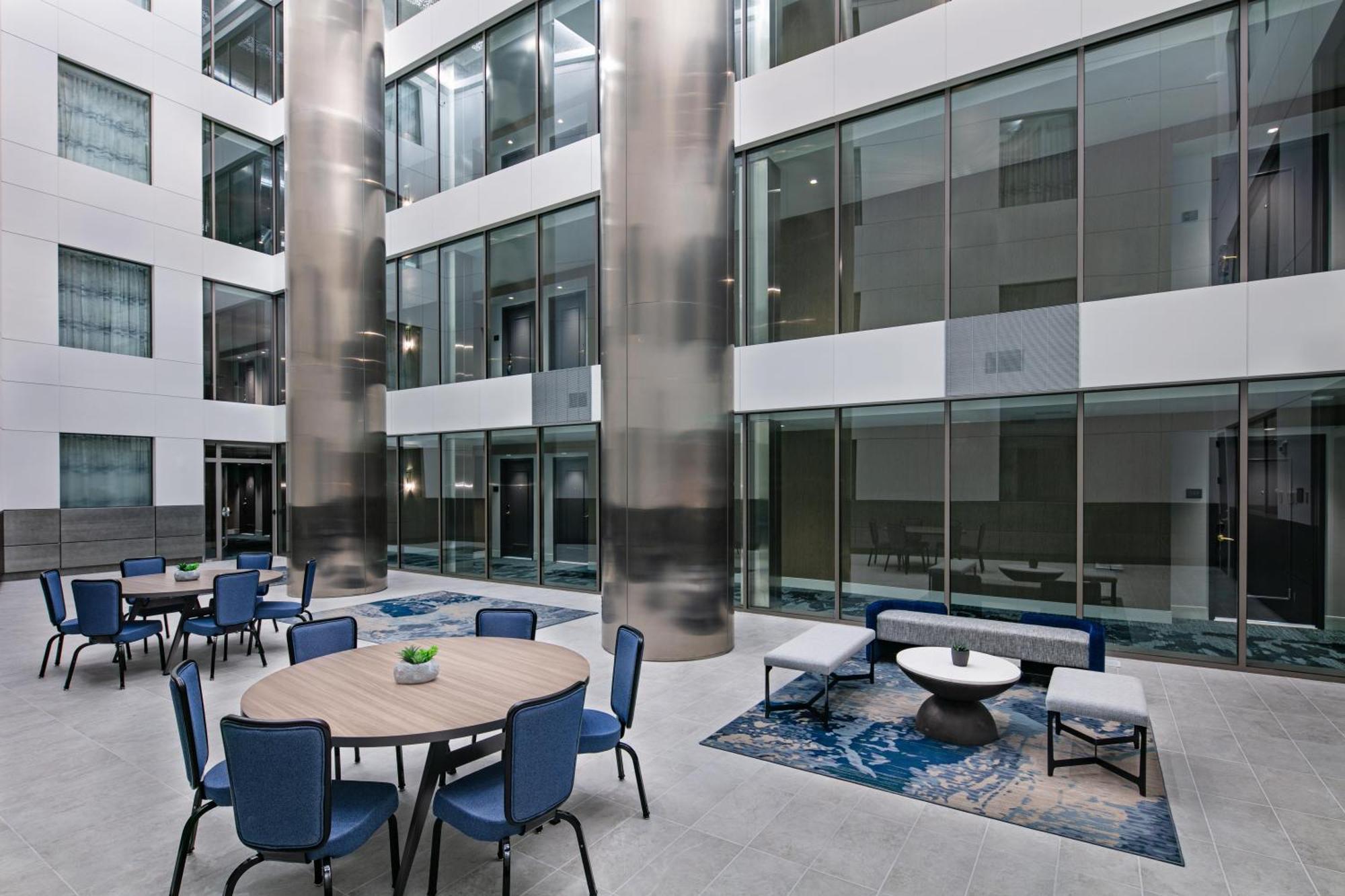 The Royal Sonesta Washington Dc Capitol Hill Hotel Exterior photo